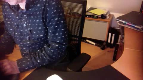 Amor2200 online show from 01.24.25