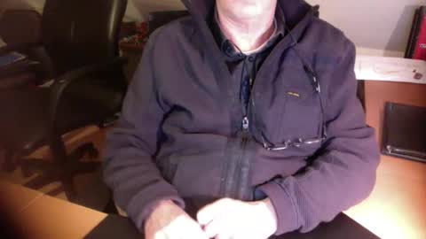 Amor2200 online show from 02.17.25