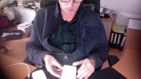 Amor2200 online show from 09.15.25