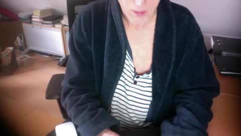 Amor2200 online show from 02.13.26