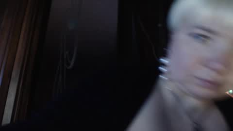 Snapshot of amorelara chatting on 12.25.24 amorelara online show from 12.25.24