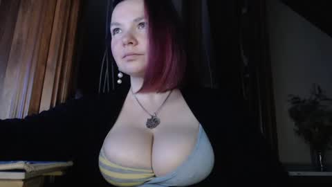 Snapshot of amorelara chatting on 01.31.25 amorelara online show from 01.31.25