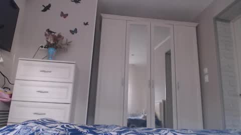 miss unforgettable online show from 11.17.25