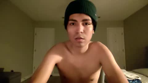 Snapshot of amoscuida chatting on 01.11.26 amos online show from 01.11.26