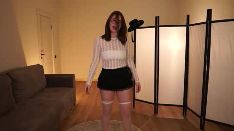 Snapshot of amourdemavie_ chatting on 02.01.26 Ada online show from 02.01.26