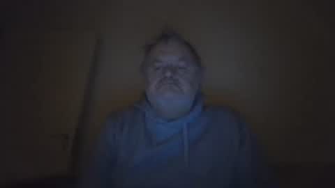 Snapshot of ampheramine chatting on 10.26.25 ampheramine online show from 10.26.25