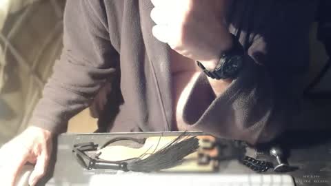 amslave4f online show from 09.10.25