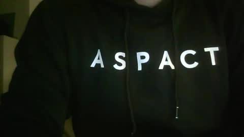 Snapshot of amsterdammertje99 chatting on 01.27.25 Lucas online show from 01.27.25