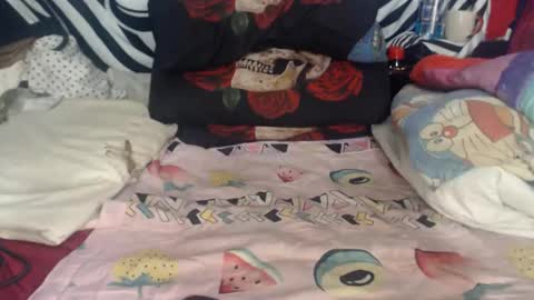 Amuy online show from 11.18.25