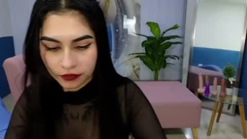 Snapshot of amy_lovelydoll chatting on 06.11.26 Amy online show from 06.11.26