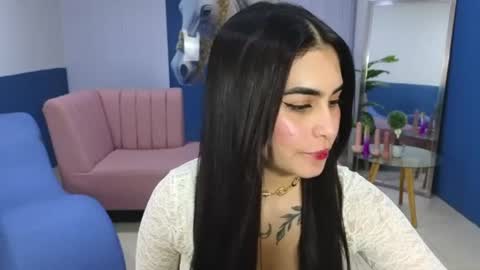 Snapshot of amy_lovelydoll chatting on 06.26.26 Amy online show from 06.26.26