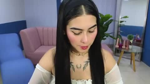 Snapshot of amy_lovelydoll chatting on 07.22.26 Amy online show from 07.22.26