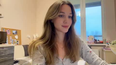 Snapshot of amy_meoww chatting on 12.03.25 amy_meoww online show from 12.03.25