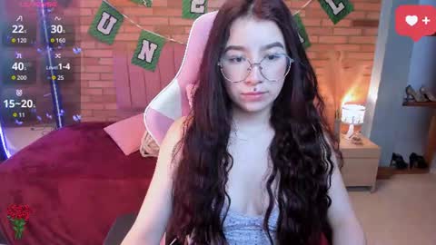 Snapshot of amy_sophiaa chatting on 06.24.26 Amy sophia 3 online show from 06.24.26
