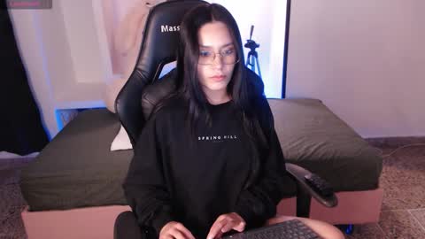 Mia Cristancho online show from 02.02.26