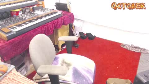 Snapshot of amyattack chatting on 10.08.25 Trashely Gimpson online show from 10.08.25