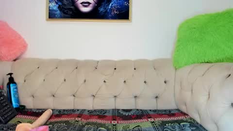 Snapshot of amydelahoz chatting on 02.21.25 Amy Kamila online show from 02.21.25
