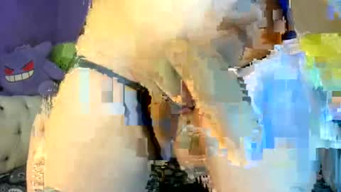 Snapshot of amydelahoz_8 chatting on 10.10.25 Amy Kamila online show from 10.10.25