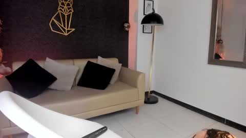  Ana  online show from 03.08.25