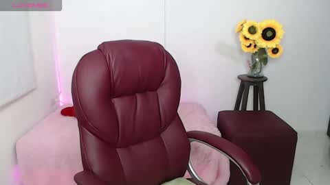 Snapshot of ana_hotmilf chatting on 02.23.26 Ana online show from 02.23.26