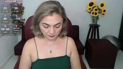 Snapshot of ana_hotmilf chatting on 05.05.26 Ana online show from 05.05.26