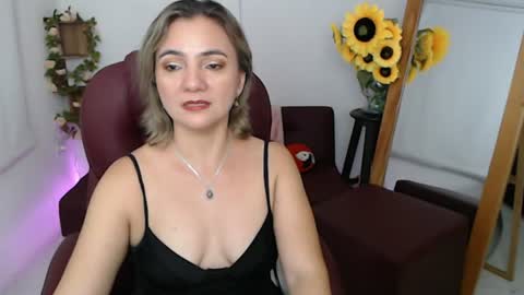 Snapshot of ana_hotmilf chatting on 07.18.26 Ana online show from 07.18.26