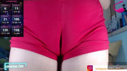 Snapshot of ana_loveee chatting on 09.30.25 Ana lopez - Cameltoe girl online show from 09.30.25