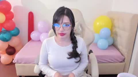 Snapshot of ana_ruuh chatting on 06.19.26 Im anna but you can call me as you want online show from 06.19.26
