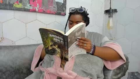 ANNA FUENTES online show from 03.06.25