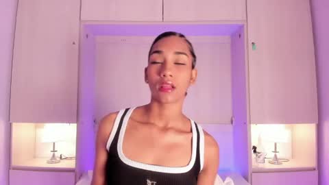 anaacollins_ online show from 05.14.26