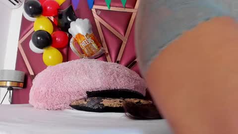 Ana Herrera online show from 09.23.25