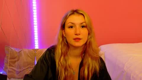 anaayss online show from 12.01.25