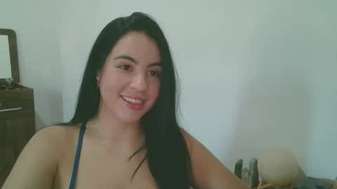 Snapshot of anabelenogueira1 chatting on 05.04.26 anabelenogueira1 online show from 05.04.26