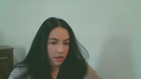 Snapshot of anabelenogueira1 chatting on 05.12.26 anabelenogueira1 online show from 05.12.26