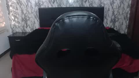 Snapshot of anabella_thompson chatting on 11.29.25 Anabella online show from 11.29.25