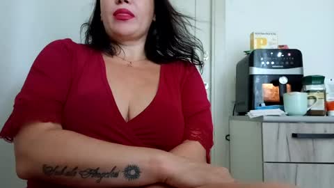 Snapshot of anabellovee chatting on 08.07.26 ANABELLOVEE online show from 08.07.26