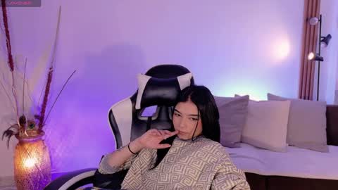 Snapshot of anabelwolf chatting on 05.29.26 ANABEL WOLF online show from 05.29.26