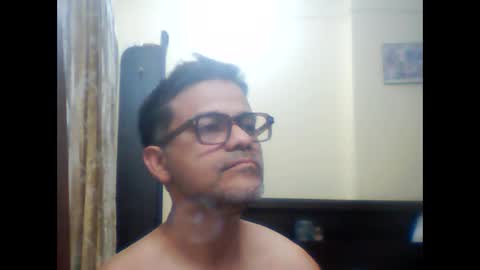 Snapshot of anacondalive chatting on 01.20.25 Anaconda online show from 01.20.25