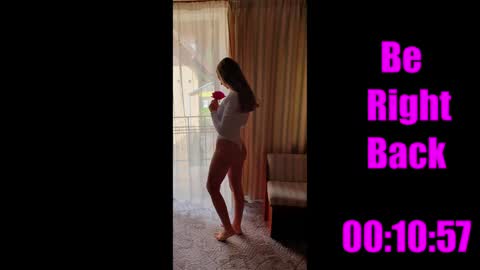 Snapshot of anahi1993 chatting on 12.21.24 Anahi online show from 12.21.24