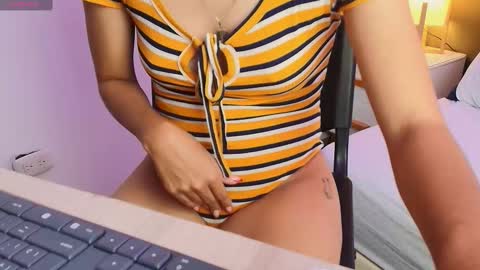 Anahi  online show from 10.29.25