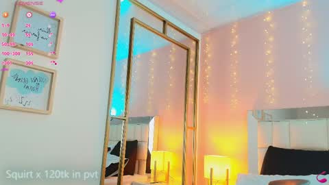 Anahi  online show from 04.15.26