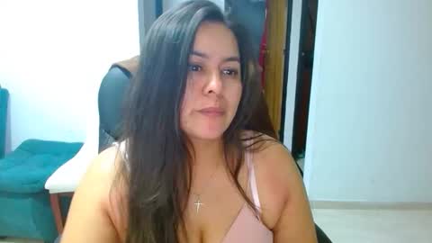 Snapshot of anaids_dam chatting on 05.24.26 anaids online show from 05.24.26