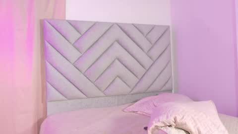 Snapshot of anaisdream_ chatting on 02.20.26 anaisdream_ online show from 02.20.26