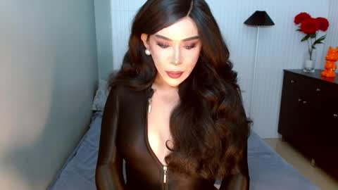 Snapshot of analordgoddessxx chatting on 02.08.25 Thena online show from 02.08.25