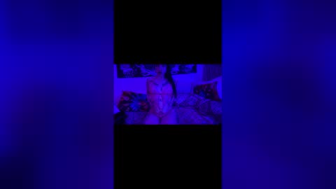 AnaLove online show from 11.30.25