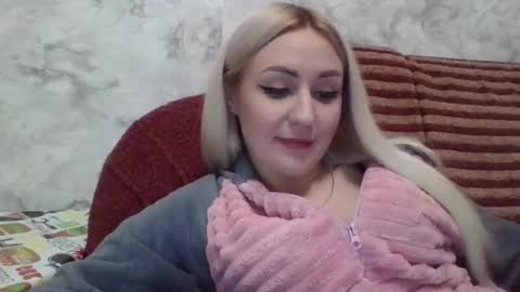 Snapshot of analqueen2024 chatting on 12.04.24 analqueen2024 online show from 12.04.24