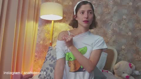 Ana Mara Botero online show from 01.21.25