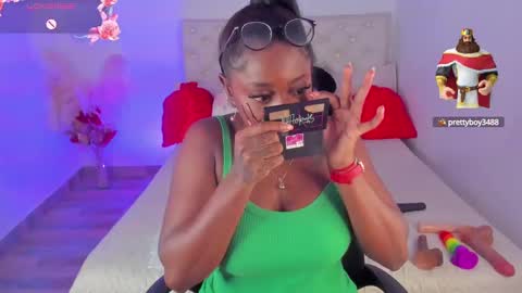 A N A  my connection hours are from 600 pm to 12 pm Colombian time online show from 01.22.25