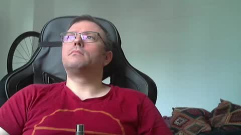 Snapshot of anarchox chatting on 02.03.25 Andi online show from 02.03.25