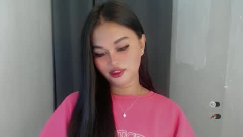Snapshot of anaruru_ chatting on 05.27.26 ANA online show from 05.27.26